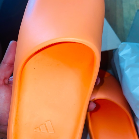 COPY - Yeezy slide - Picture 4 of 6